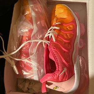 Nike vapormax size 8 Brand New